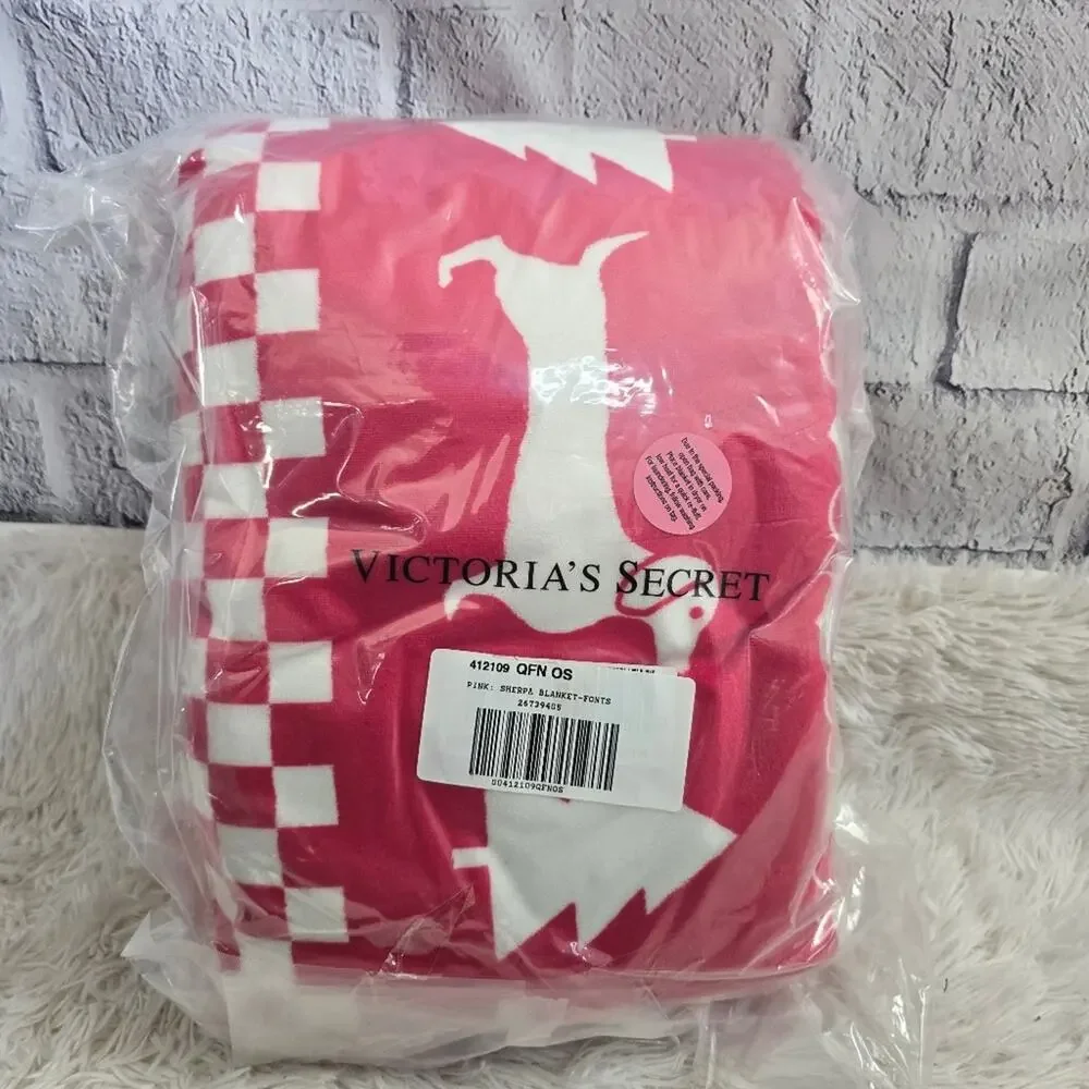 New Victoria's Secret PINK Holiday Fleece Blanket Red Pepper Fair Aisle DEASTOCK